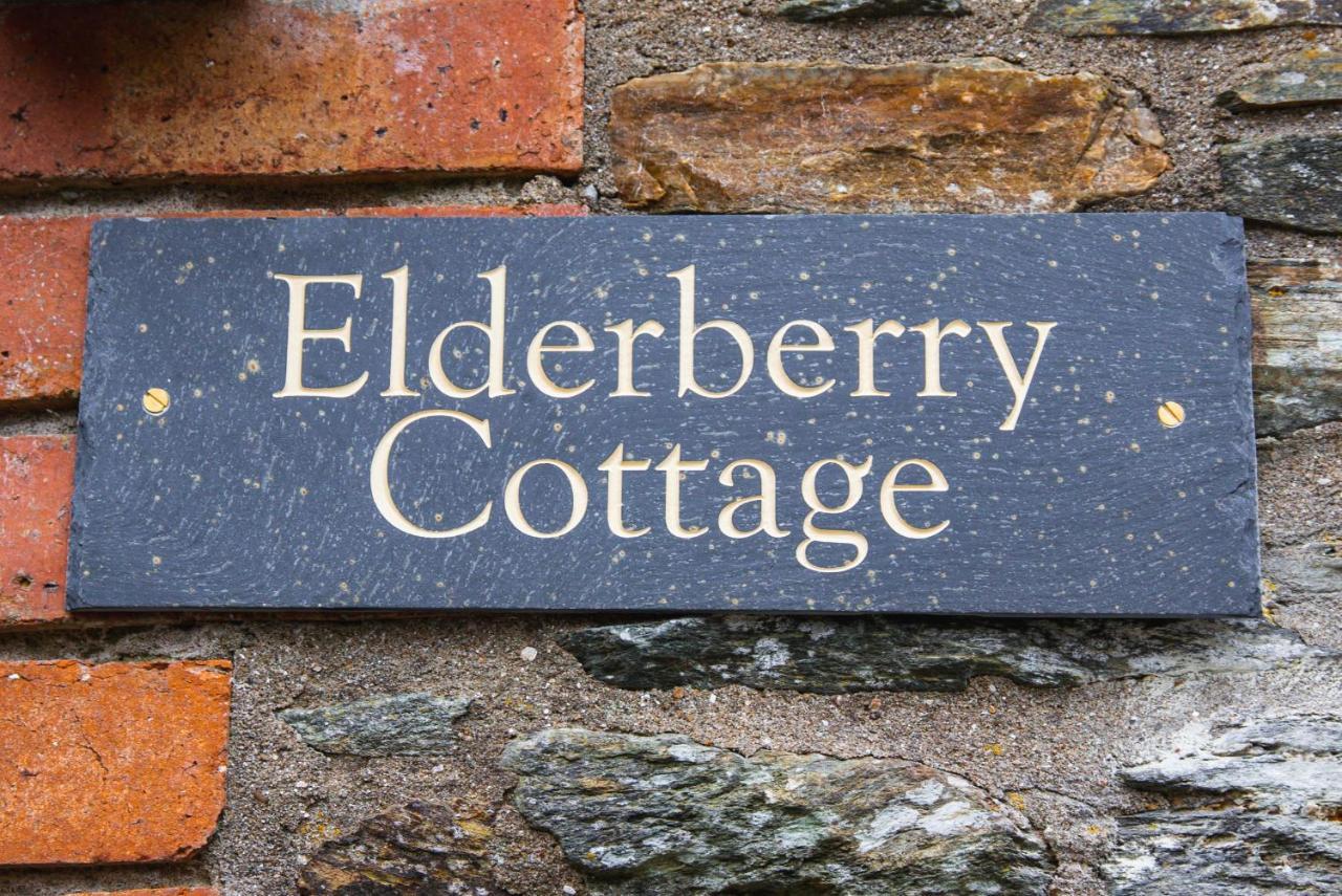 Polrunny Farm Elderberry Cottage With Sea View บอสคาสเซิล ภายนอก รูปภาพ